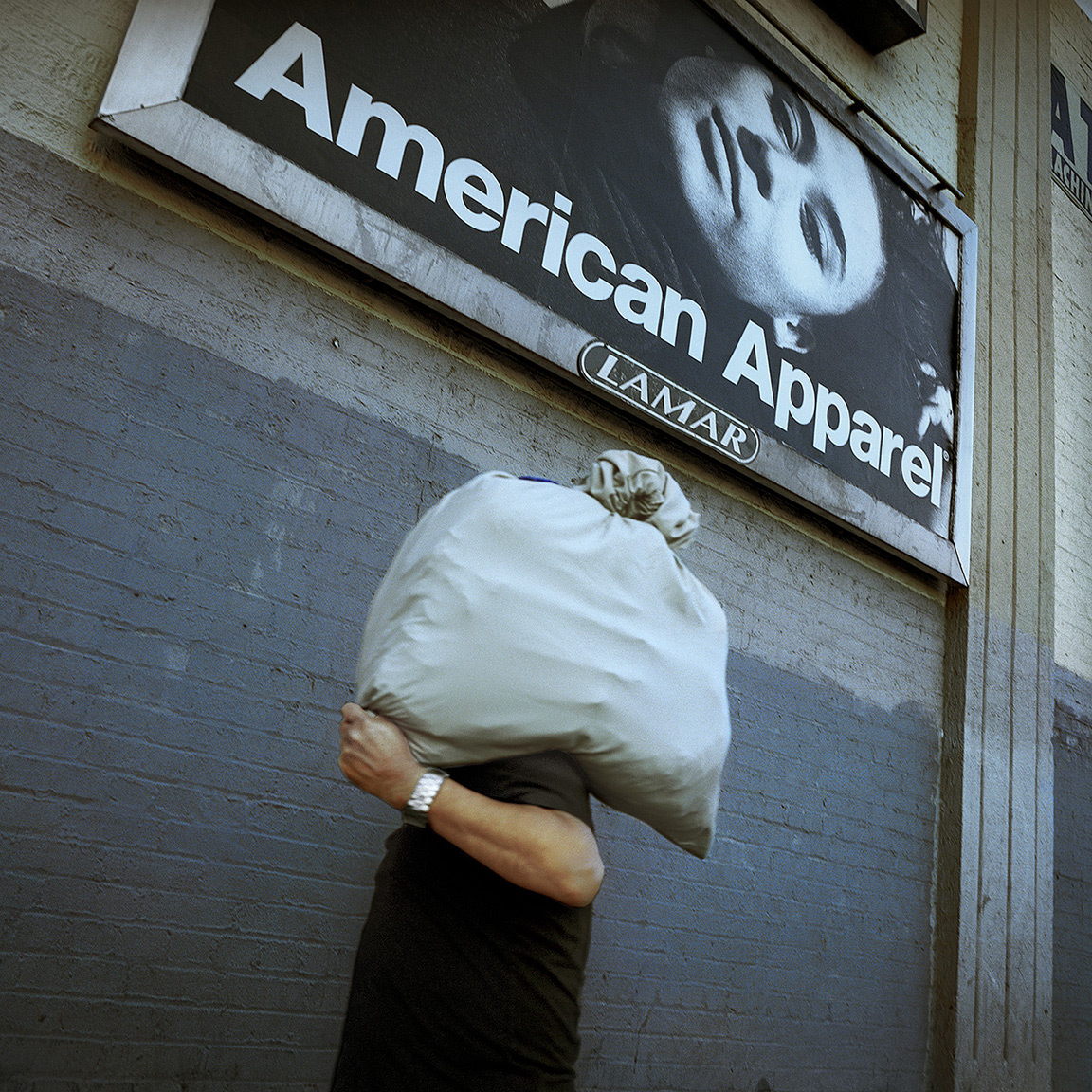 27-TheAmericanApparel-ThomasAlleman-Website-092214